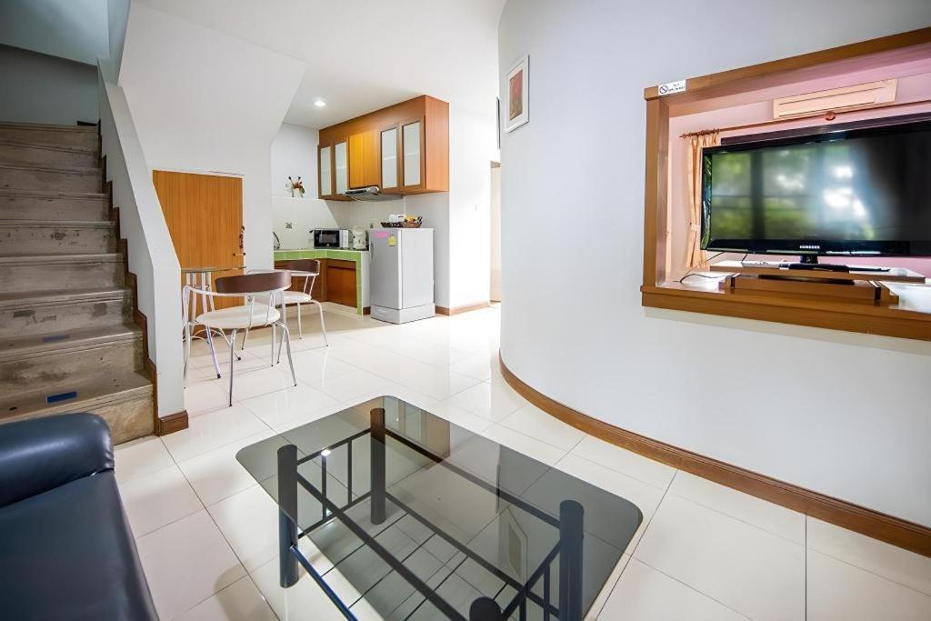 Chayada Garden House And Resort Hotel Nakhon Ratchasima Bagian luar foto